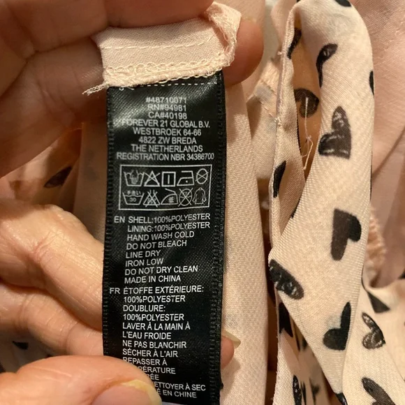 Forever 21 XXI Heart Pattern Dress, Open Back- medium - Picture 7 of 10